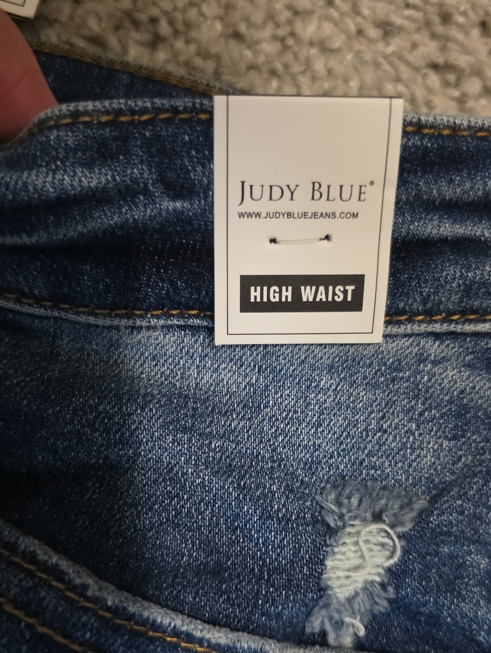 Judy Blue Daisy Patch Distressed Frayed Hem High Waist Shorts Sz Medium - Picture 4 of 12
